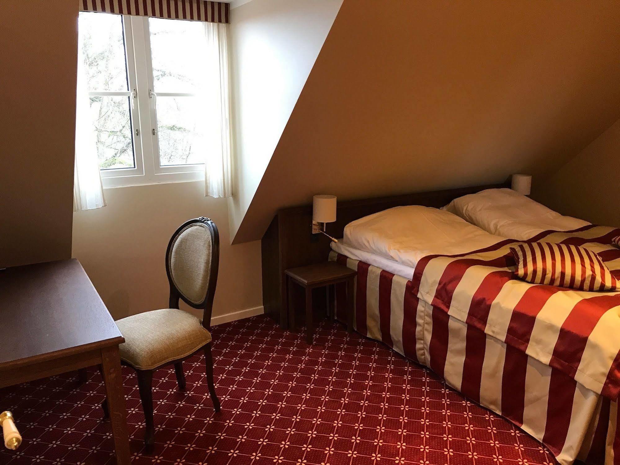 Bramslevgaard Hotell Hobro Exteriör bild